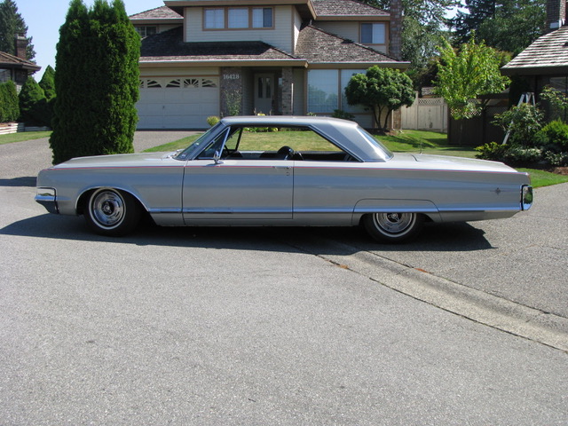 '65 Chrysler 300 (22).jpeg