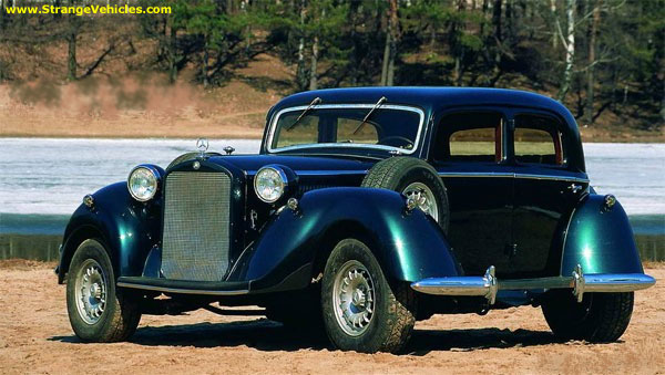 WHAT'S WRONG WITH THIS CAR? STRANGE WHEELS!